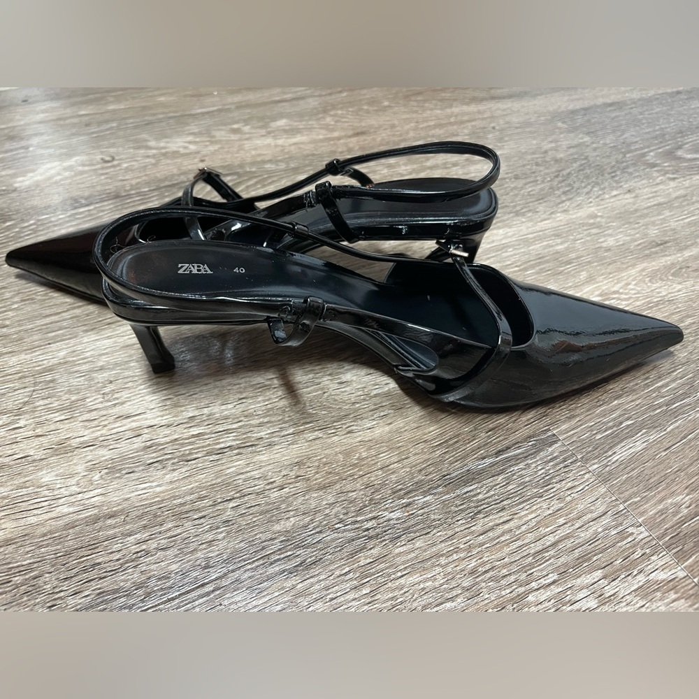 Zara Black Patent Leather Heels - Picture 7 of 12